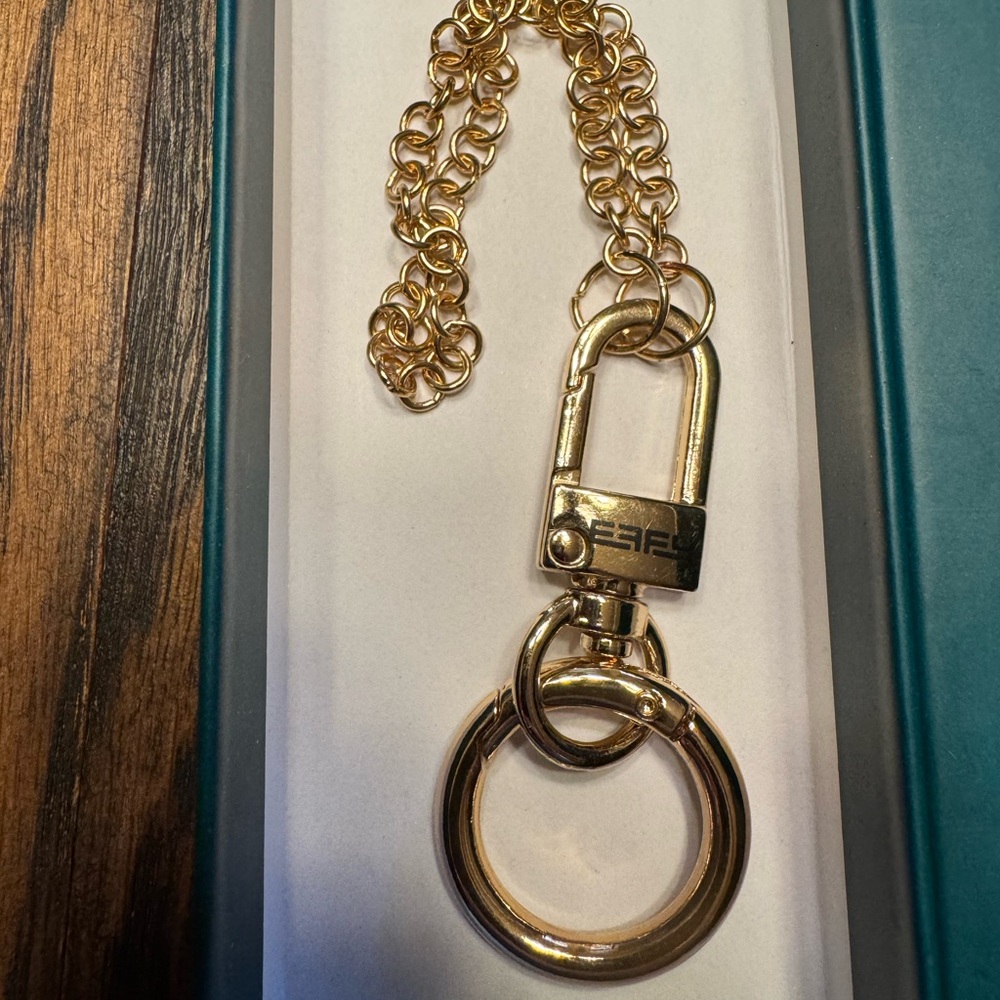 EFFY Gold Chain Key Chain Charm for Women Handbag Accessory with Clasp and Ring - Picture 2 of 8